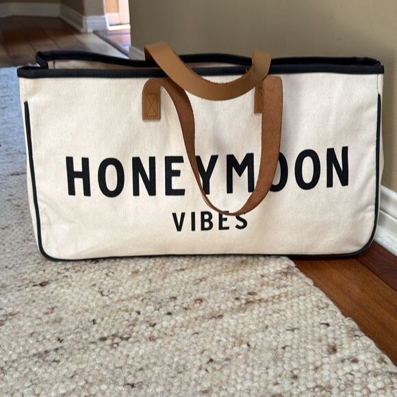 Santa Barbara Design Studio Honeymoon Vibes Canvas Leather Tote - Picture 1 of 6